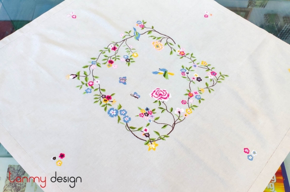 Square table cloth - Peach blossom embroidery (size 90cm)